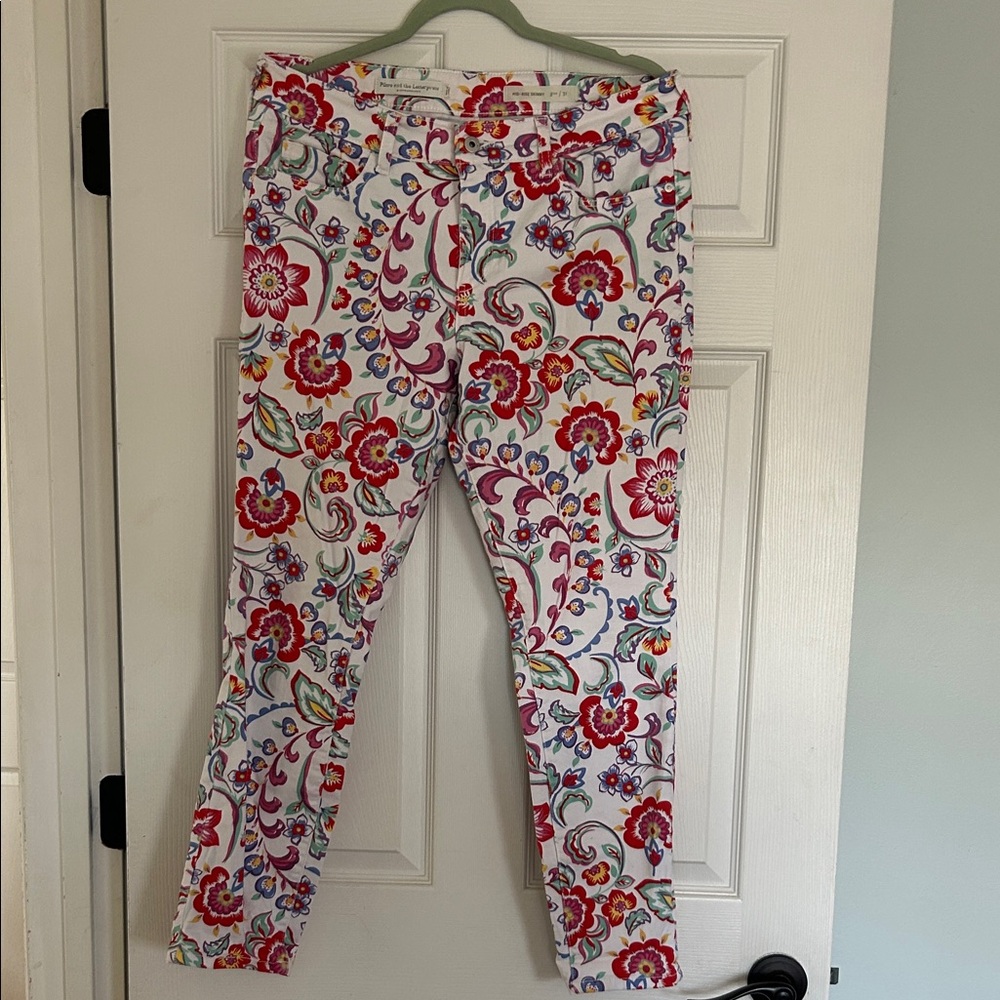Pilcro and the Letterpress White Skinny Jeans with Pink & Red Floral Print